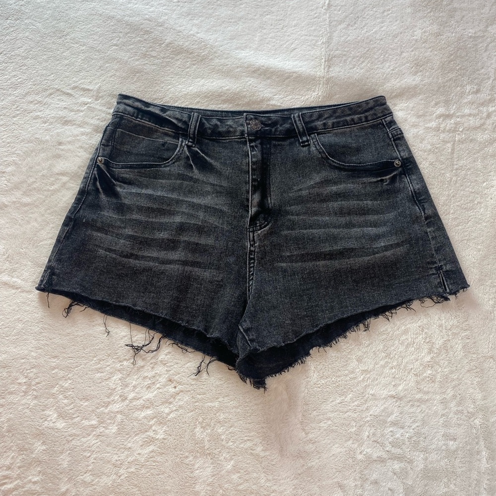 Dark Gray Wash Stretchy Jean Short Shorts